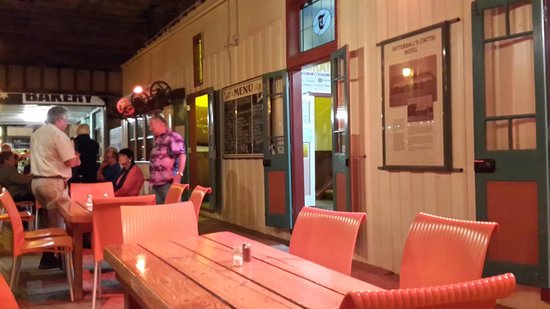 Winton QLD Pet Food Australia