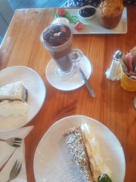 The Chocolate Cottage - Food Delivery Shop 2