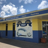 Crusty's Bakery