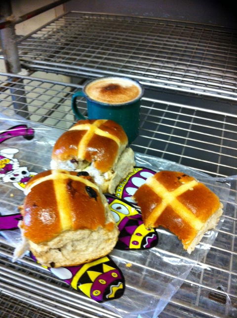 Holdens Bakery - Pet Food Australia 4