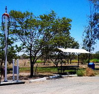 Mckinlay Roadhouse - Food Delivery Shop