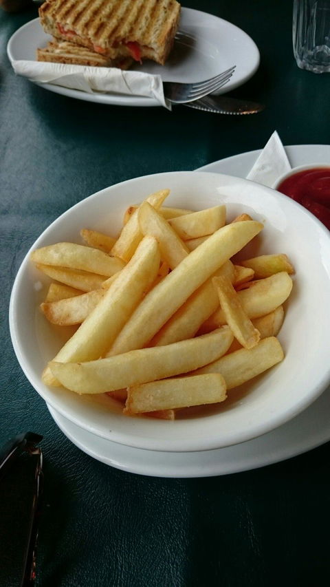 Nanna McGinn's Coffee Shop - Pet Food Australia 3