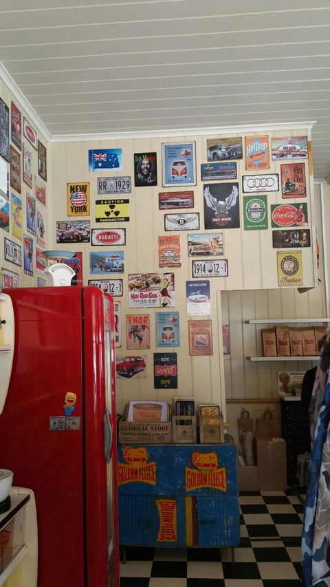 Retro Espresso - Food Delivery Shop 1