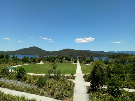 Advancetown QLD Food Delivery Shop