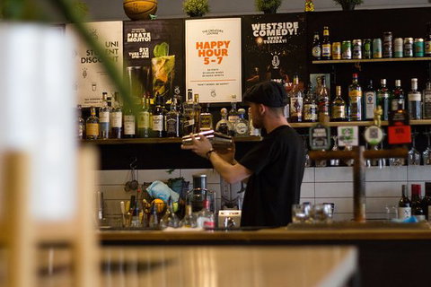 The Creators Lounge - Food Delivery Shop 0