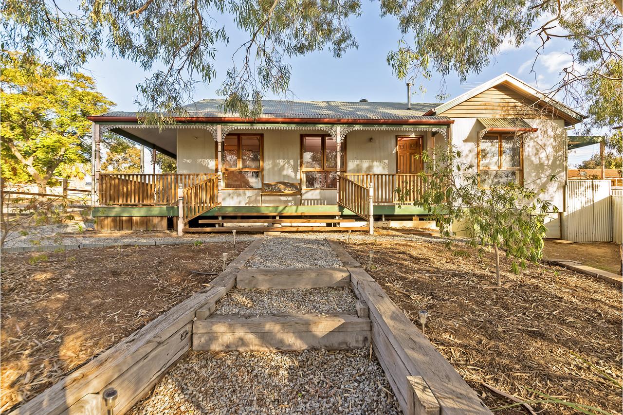 Rustic on 13th Gawler South