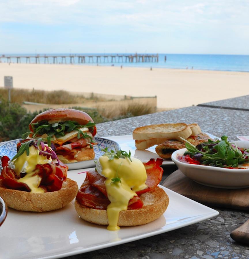 Pier Luxury Apartments Glenelg