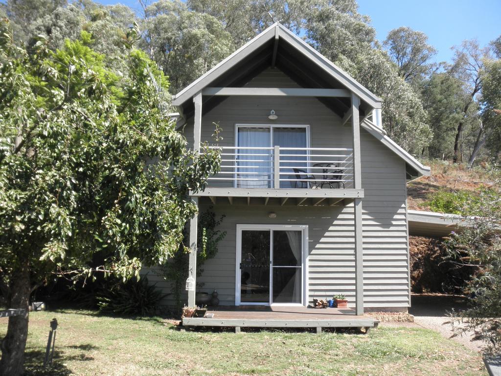 Captain Moonlight Cottage Tawonga South