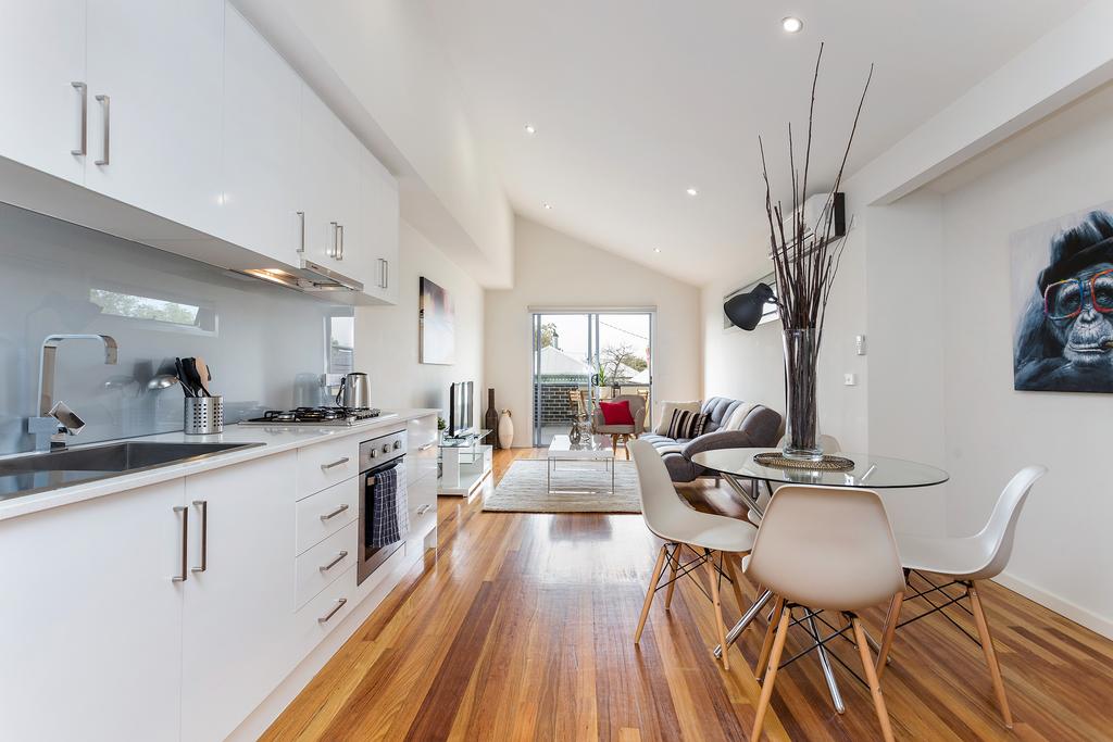 Complete Host Richmond Townhouse Collection Richmond