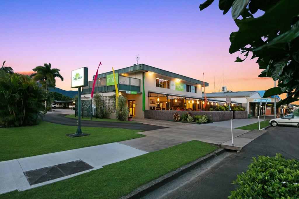 Demi View Motel Mossman