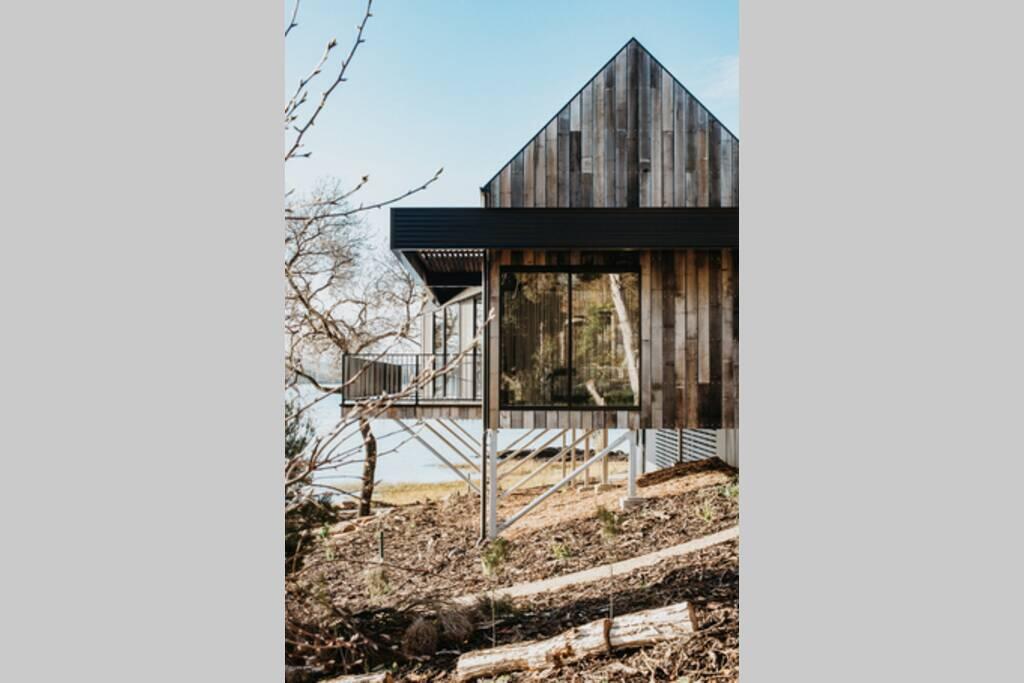 Deviot Boat House Deviot