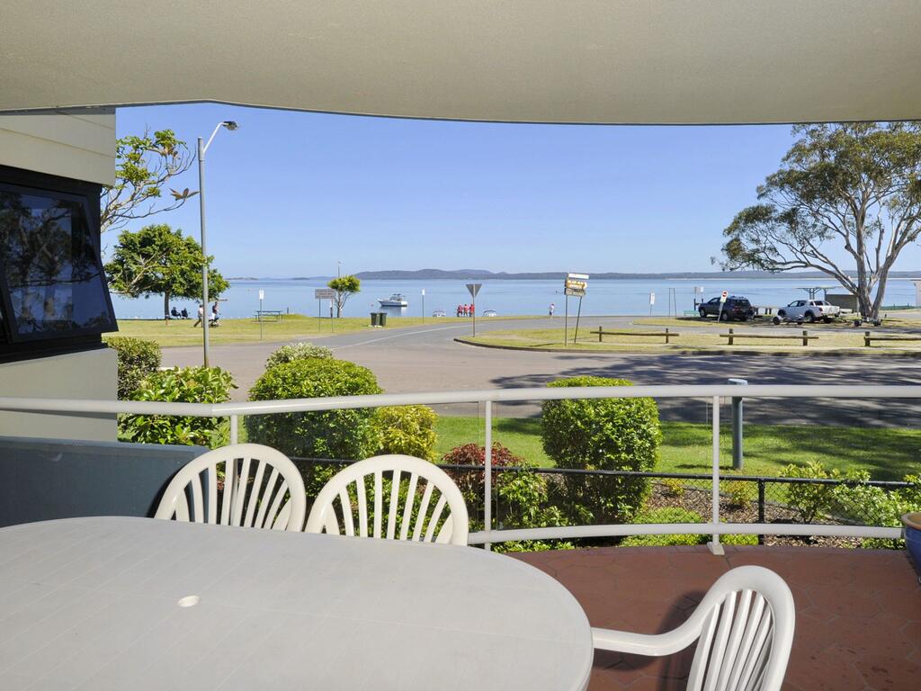Florentine Unit 3 11 Columbia Close Nelson Bay