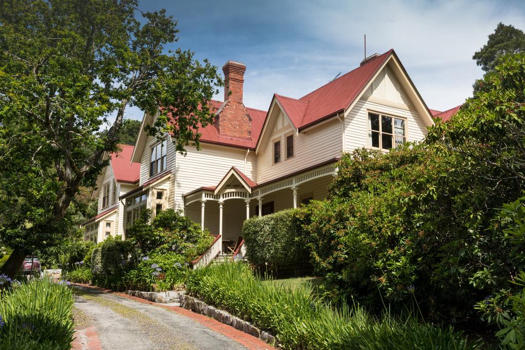 Franklin Manor Strahan