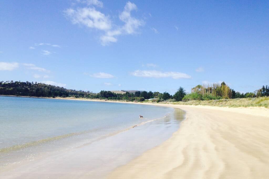 Hobart Beach Front Cottage Sandford