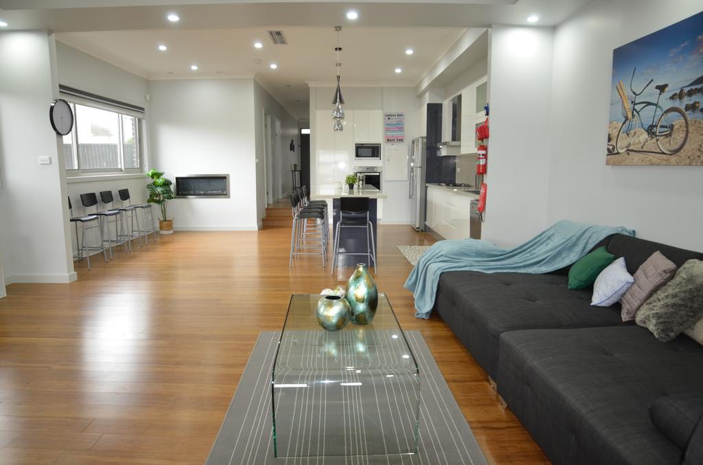 Home away from home newly built and spacious Fairfield