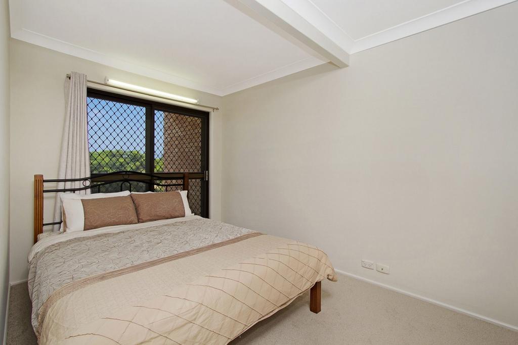 KINGSCLIFF HOLIDAY HOME ON THE HILL - SYD'S VIEW Kingscliff