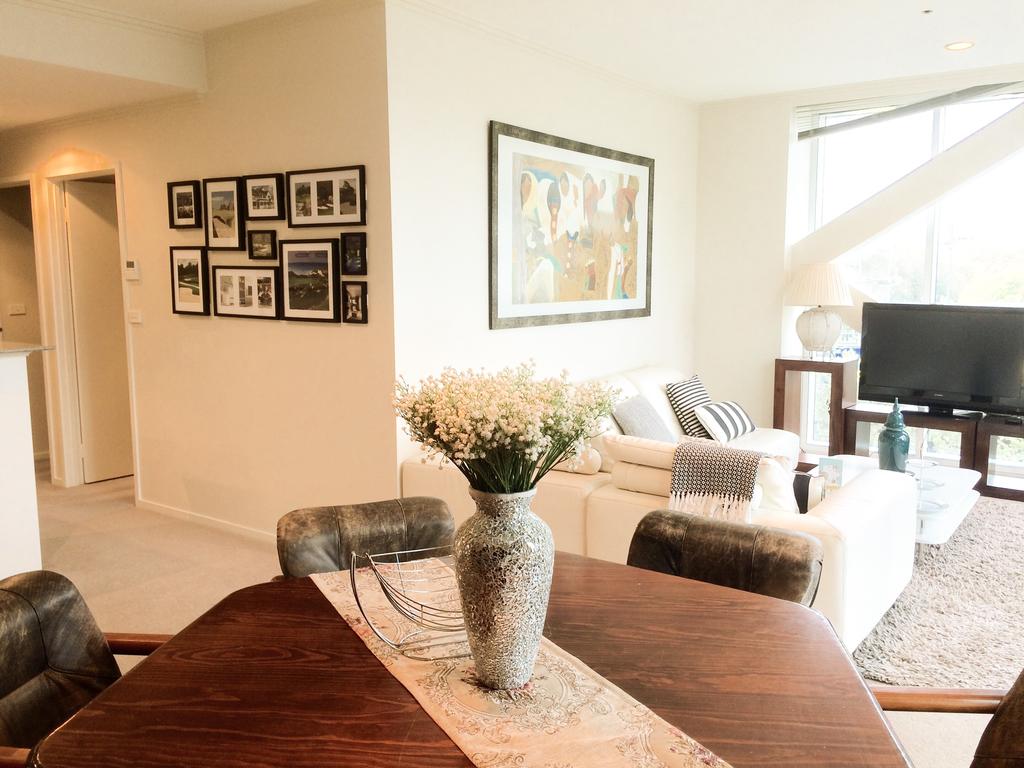 Luxuries CBD Apartment with Views Southbank