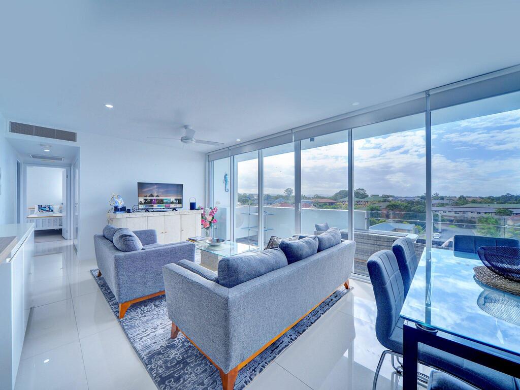 Modern Contemporary Southport Apartment Southport