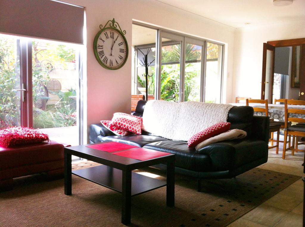 Mt Lawley Garden Apartment Mount Lawley