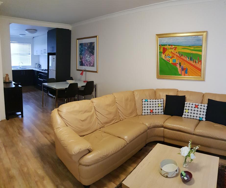 Mt.Lawley Superb 2 BR location Comfort style 2 Inglewood