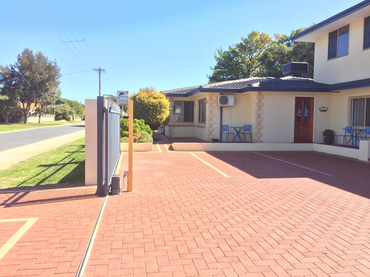 The Royal Dolphin Bed  Breakfast Safety Bay Safety Bay