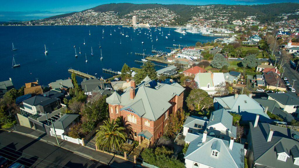 Grande Vue Private Hotel Battery Point
