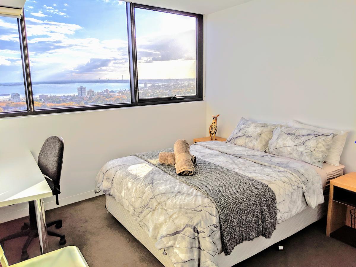 Homestay Ocean View with Gym Sauna St Kilda