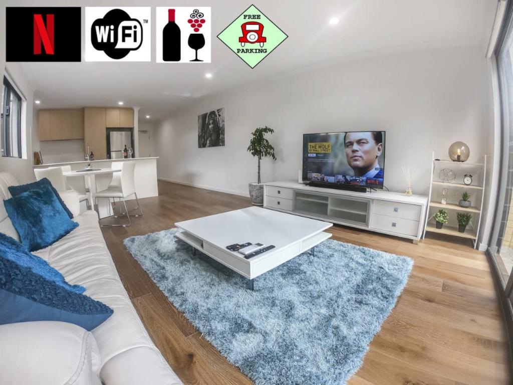 1 Bdrm Close Airport/Shops WIFI NETFLIX PARKING Cloverdale