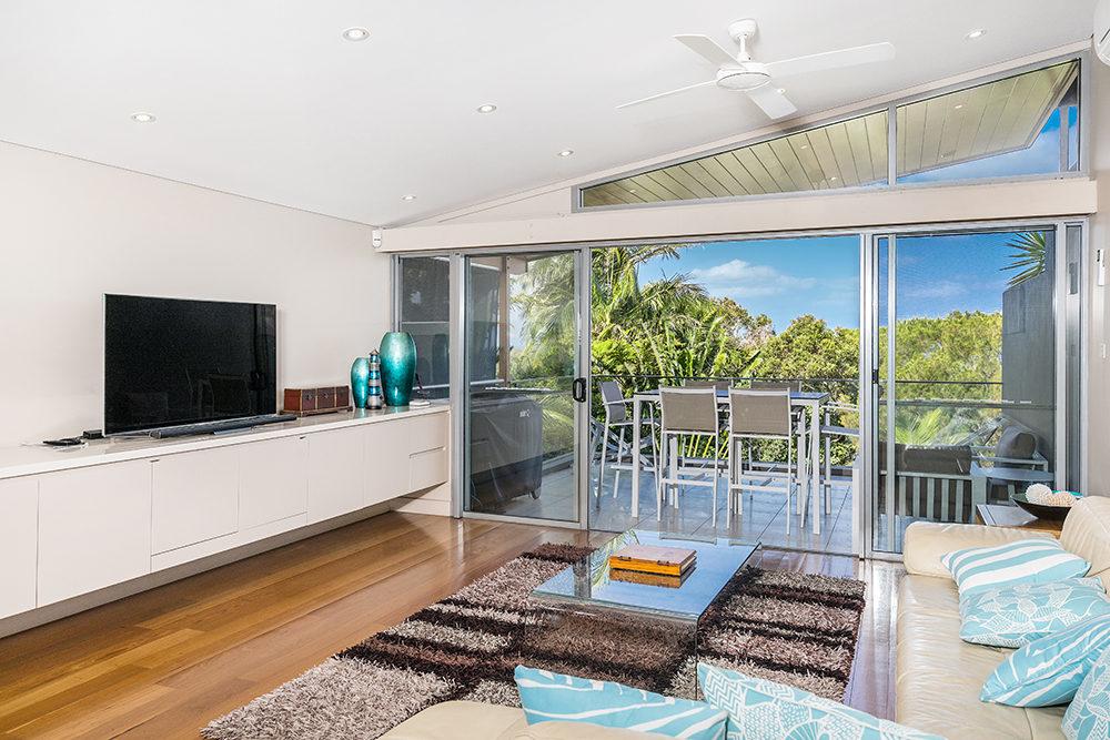 1/22 Mahogany Drive - Beach House 1  Vue Byron Bay