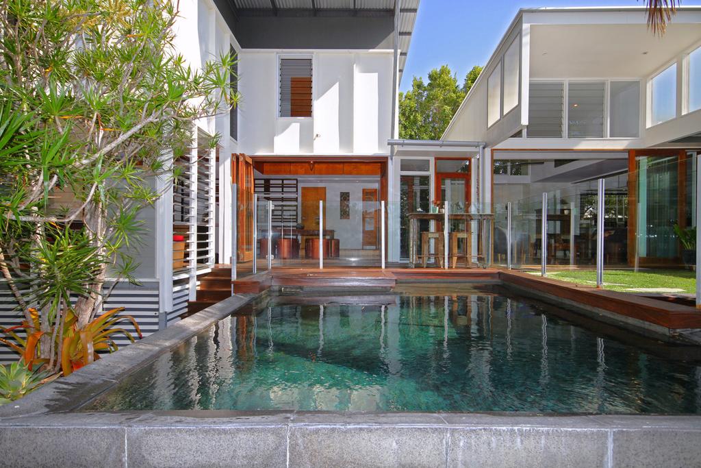 13 Ann Street Coolum Beach Pet Friendly Linen Included Coolum Beach