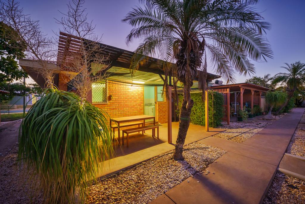 4/1 Maidstone Crescent Exmouth