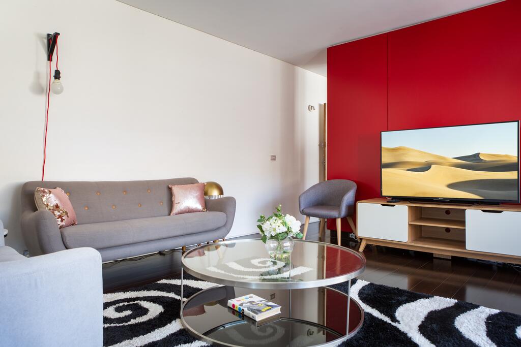 Apartment with Balcony and Parking near Racecourse Randwick