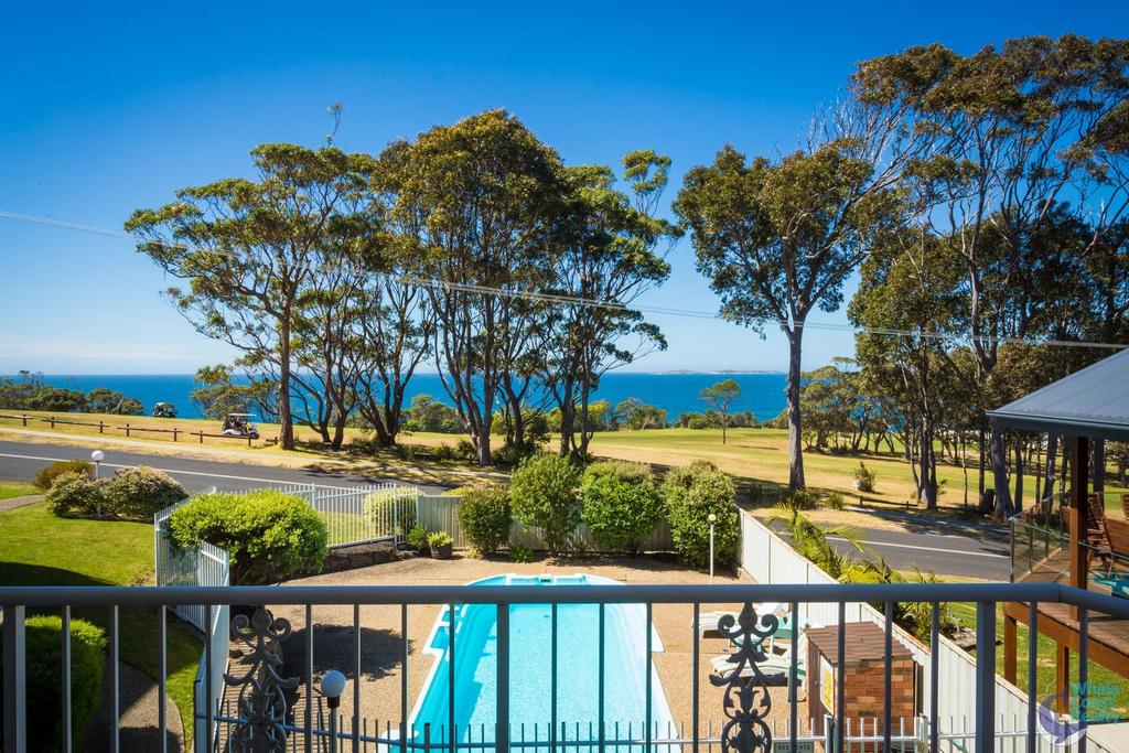 Ballingalla Apartments - By the Golf Course Narooma