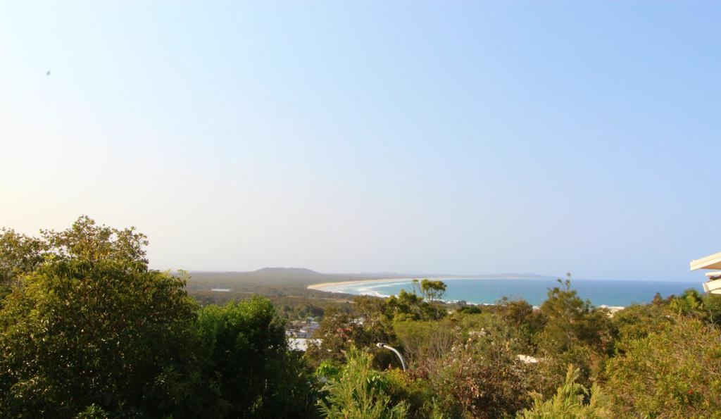 Barefoot 32 Skyline Crescent Crescent Head Crescent Head