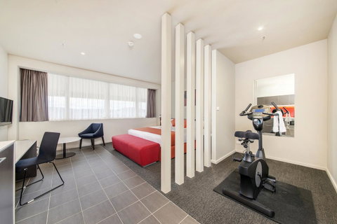 Abode Woden - Food Delivery Shop 14