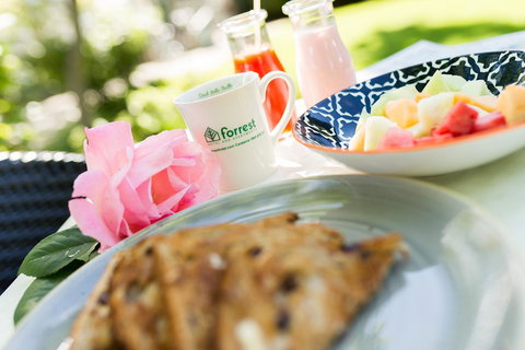 Forrest Hotel & Apartments - Pet Food Australia 26