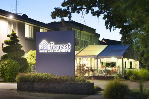Forrest Hotel & Apartments - Pet Food Australia 23