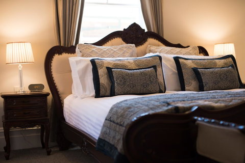De Russie Boutique Hotel - Food Delivery Shop 20