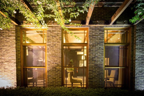 De Russie Boutique Hotel - Food Delivery Shop 35