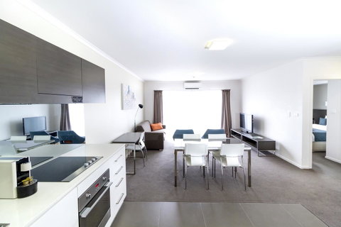 Abode Tuggeranong - Food Delivery Shop 2