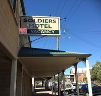Soldiers Motel - Food Delivery Shop