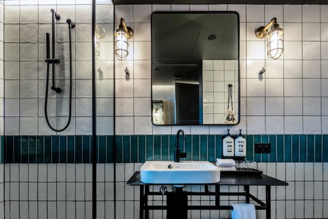 Ovolo Nishi - Food Delivery Shop 12