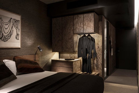Ovolo Nishi - Food Delivery Shop 33