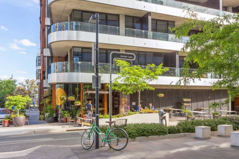 Spacious 1BR Stylish New Acton Apartment +Parking - Food Delivery Shop 11