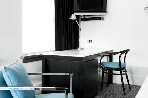 Peppers Gallery Hotel - Food Delivery Shop 34