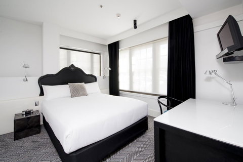 Peppers Gallery Hotel - Food Delivery Shop 26