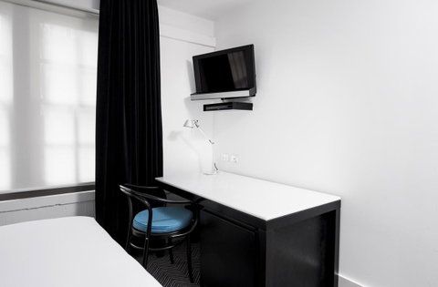 Peppers Gallery Hotel - Food Delivery Shop 33