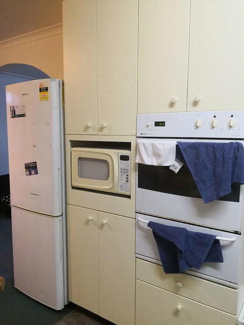 Space And Quiet Safe Room Canberra - Food Delivery Shop 7