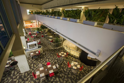 Rydges Canberra - Pet Food Australia 20