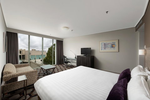 Rydges Canberra - Pet Food Australia 2